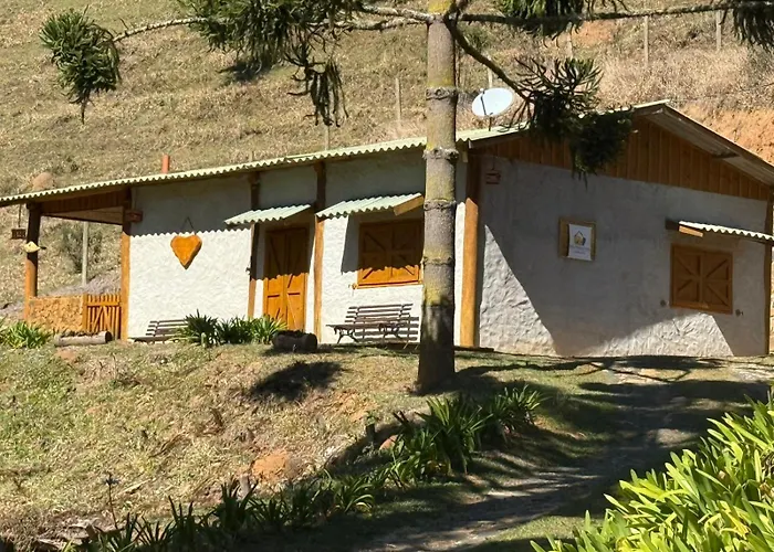 Chale Seriema 04 Sitio Passaropreto Cunha
